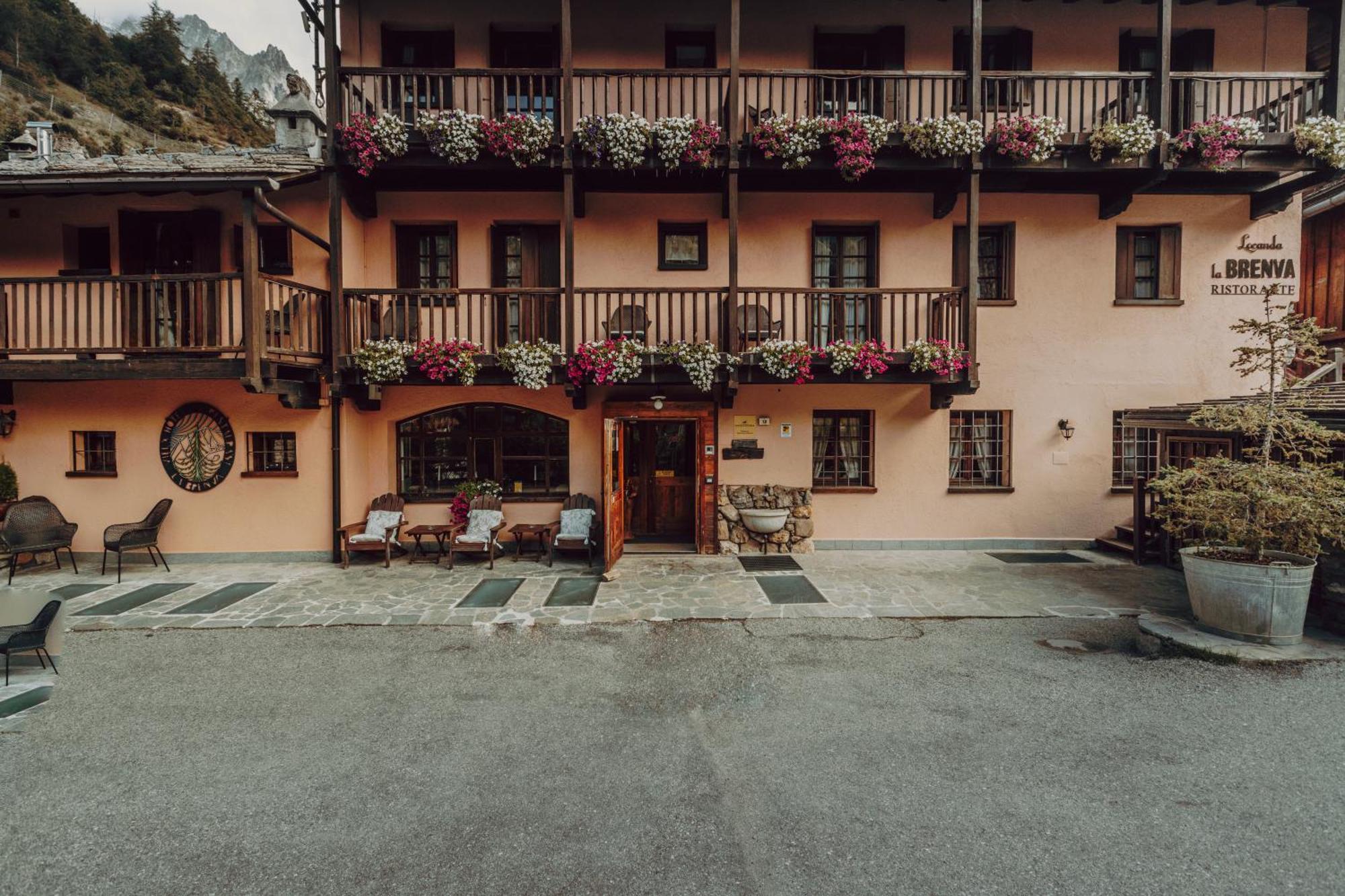Locanda La Brenva - Estella Hotel Collection & Experience Courmayeur Zewnętrze zdjęcie